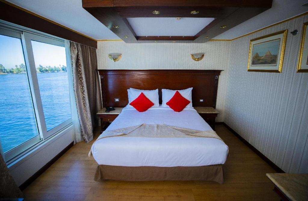 Bule Shadow III Hotel Nagaa Al Fuqani Екстериор снимка